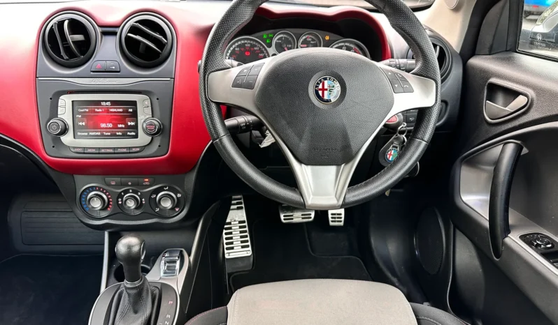 Alpha Romeo Mito 2015 full