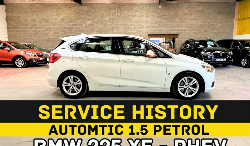 BMW 225-Xe 2017 full