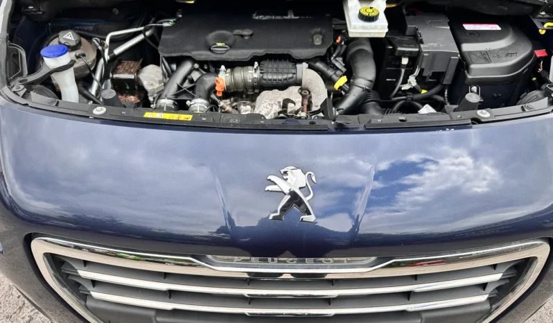 Peugeot 3008 2015 full