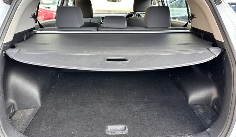 
								MANUAL 1.6 Petrol 2017 Kia Sportage_12 month MOT_150k Miles_Bluetooth_x2 Keys_Hpi Clear_ full									