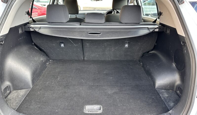 
								MANUAL 1.6 Petrol 2017 Kia Sportage_12 month MOT_150k Miles_Bluetooth_x2 Keys_Hpi Clear_ full									
