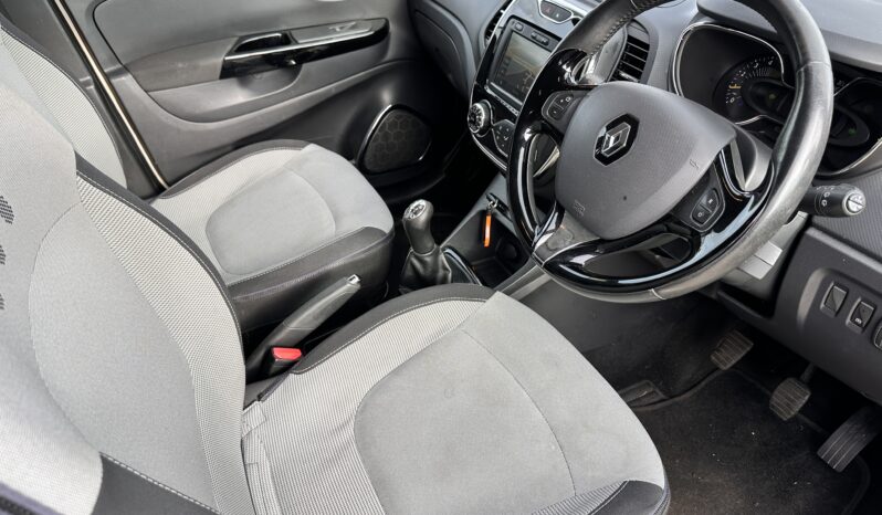 
								MANUAL_1.5 Diesel_2013 Reault Captur_6m MOT_112k Miles_£20 Tax_Parking Sensor_Bluetooth full									