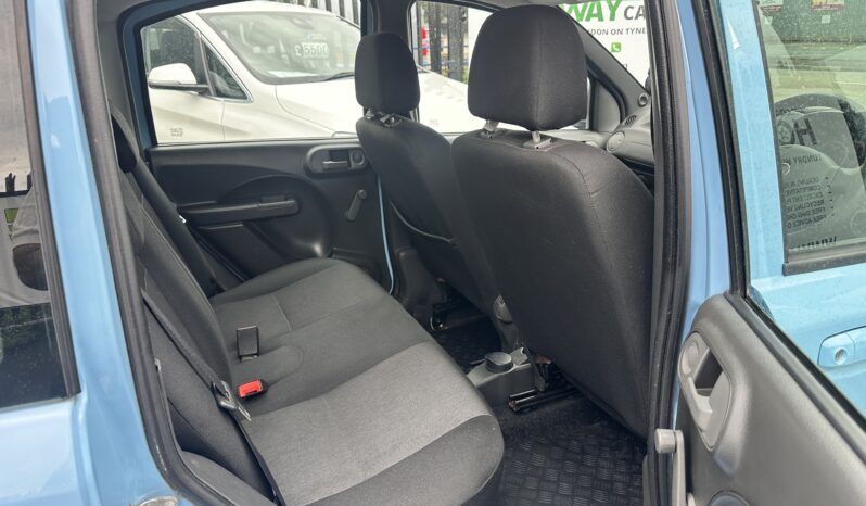
								MANUAL_1.2 Petrol_2011 Fiat Panda_£35 Tax_07m MOT_77k Miles_Px 2 Clear Price full									