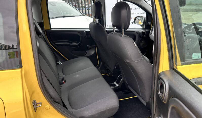 
								2018 Fiat Panda Waze 1.2 Petrol_MANUAL 12m MOT_78k Miles_Srvc Hstry_x2 Keys full									