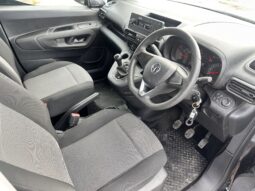 
										2020 Vauxhall Combo 1.5 Diesel-Manual_9m MOT_129k Miles_Srvc Hstry_Clutch & Belt DONE_No VAT full									