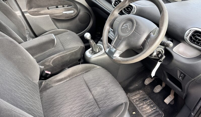 
								MANUAL_1.6 Diesel_2009 Citroen C3 Picasso_ 10m MoT_107k Miles_Fully Checked_P-Snsrs_Px 2 Clear Price full									