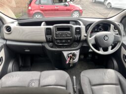 
										9 SEATER_1.6 Diesel_Manual 2015 Renault Traffic_7m MOT_145k Miles_x2 Keys_Bargain PRICE full									